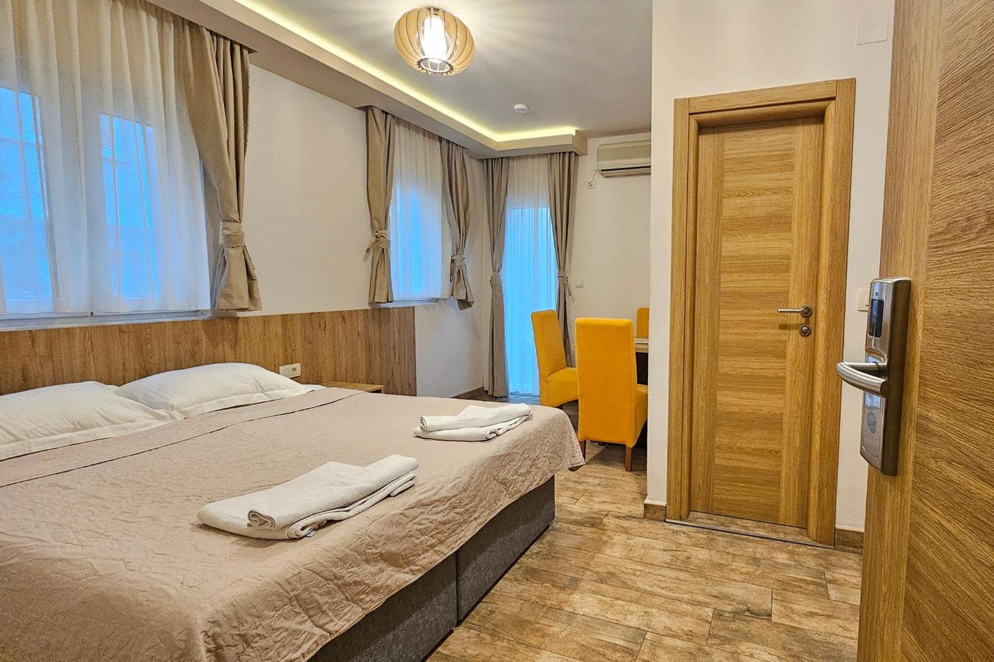 Апартаменти Montemaris Будва